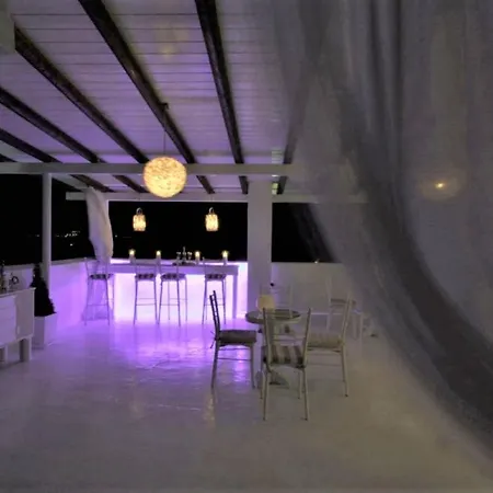 White Diamond Villa *