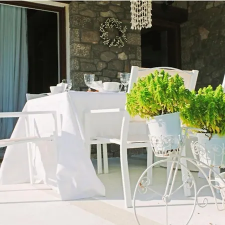 Villa White Diamond *