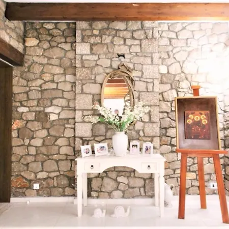 White Diamond Villa Kamena Vourla