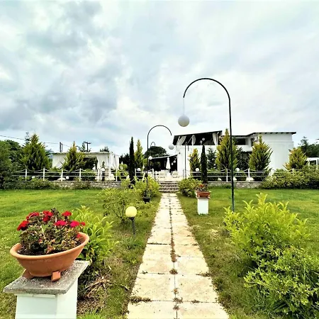 Villa White Diamond