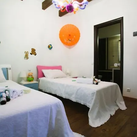 Villa White Diamond Kamena Vourla