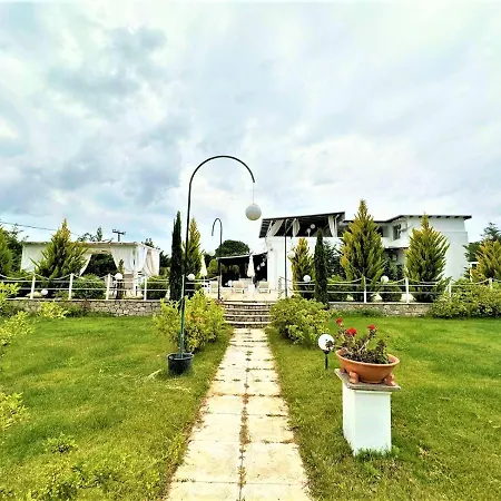 Villa White Diamond *