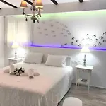 White Diamond Vila