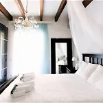 Vila White Diamond Kamena Vourla