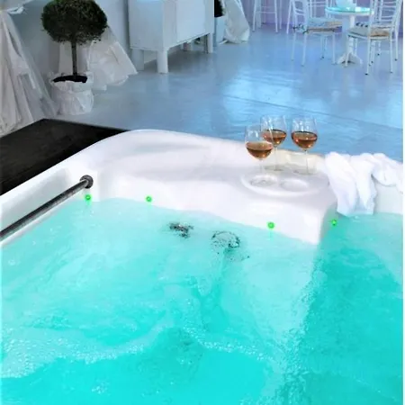 Villa White Diamond With Private Pool For Group Up To 12