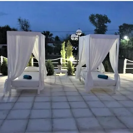 White Diamond With Private Pool For Group Up To 12 Villa Kamena Vourla