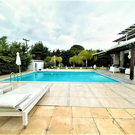 White Diamond With Private Pool For Group Up To 12 * Kamena Vourla