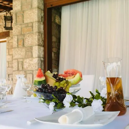 Villa White Diamond With Private Pool For Group Up To 12