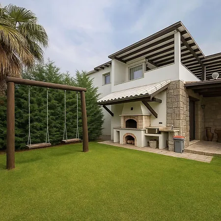 White Diamond Villa